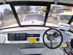 2000 QUINTREX 410 RUNABOUT