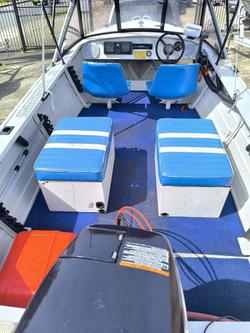 2000 QUINTREX 410 RUNABOUT