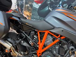 2022 Ktm 1290 SUPER DUKE GT ORANGE