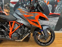 2022 Ktm 1290 SUPER DUKE GT ORANGE