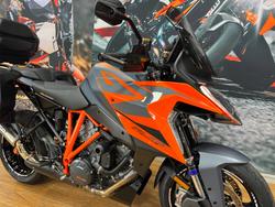 2022 Ktm 1290 SUPER DUKE GT ORANGE