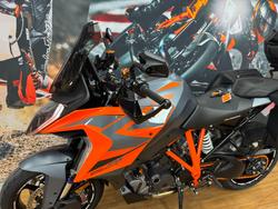 2022 Ktm 1290 SUPER DUKE GT ORANGE