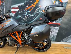 2022 Ktm 1290 SUPER DUKE GT ORANGE