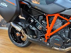 2022 Ktm 1290 SUPER DUKE GT ORANGE