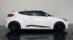 2014 Hyundai Veloster + FS3 Crystal White