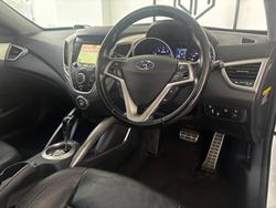 2014 Hyundai Veloster + FS3 Crystal White