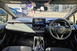 2020 Toyota
                Corolla Ascent Sport Hybrid