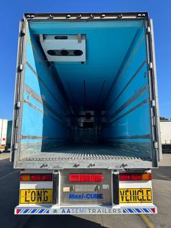 2017 Maxitrans St3 34 Pallet -30 Reefer B Double Double Stacker, Rear Evap