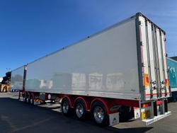 2017 Maxitrans St3 34 Pallet -30 Reefer B Double Double Stacker, Rear Evap