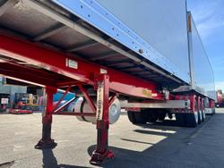 2017 Maxitrans St3 34 Pallet -30 Reefer B Double Double Stacker, Rear Evap