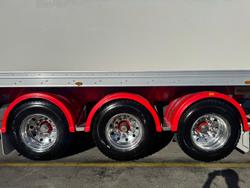 2017 Maxitrans St3 34 Pallet -30 Reefer B Double Double Stacker, Rear Evap