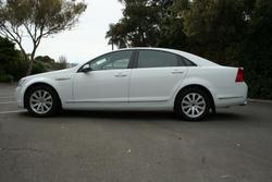 2006 Holden Statesman International WL Heron White