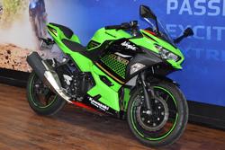2020 Kawasaki NINJA 400 KRT EDITION Green