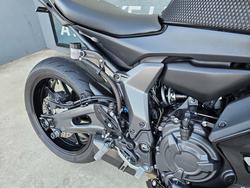 2022 Yamaha YZF-R7LA LOW GLOSS BLACK