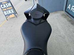 2022 Yamaha YZF-R7LA LOW GLOSS BLACK