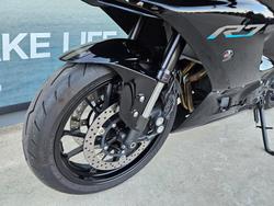 2022 Yamaha YZF-R7LA LOW GLOSS BLACK