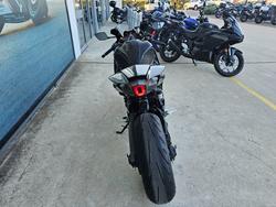 2022 Yamaha YZF-R7LA LOW GLOSS BLACK