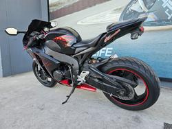 2010 Honda CBR1000RR (FIREBLADE) Red