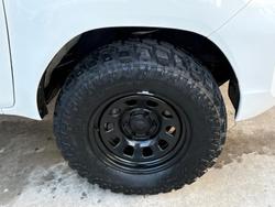 2021 Toyota
Hilux SR