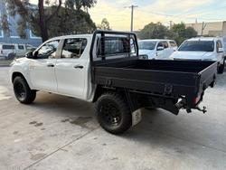 2021 Toyota
Hilux SR