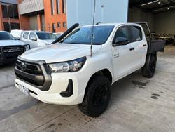 2021 Toyota
Hilux SR
