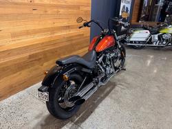 2011 Harley-davidson FXS BLACKLINE BLACK