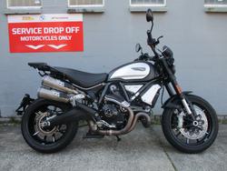 Ducati Scrambler Dark PRO
