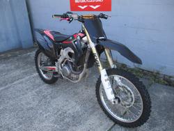 Honda 2016 HONDA 450CC CRF450RGUR RED