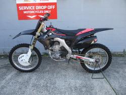 Honda 2016 HONDA 450CC CRF450RGUR RED