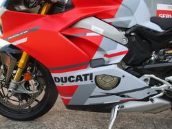2019 DUCATI PANIGALE V4 RED