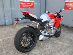 2019 DUCATI PANIGALE V4 RED