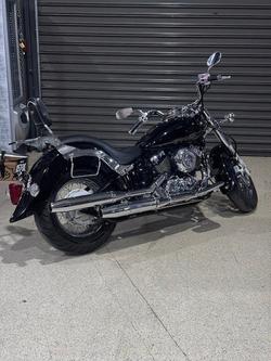 2016 Yamaha XVS650 V-STAR CUSTOM BLACK