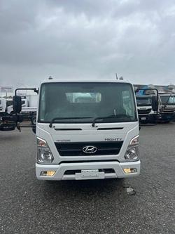 2023 Hyundai Ex4 Mighty White