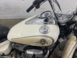 2006 Yamaha XVS250 V-STAR White