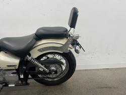 2006 Yamaha XVS250 V-STAR White