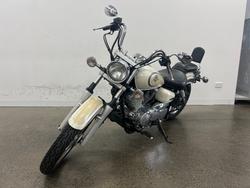 2006 Yamaha XVS250 V-STAR White