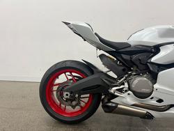 2015 DUCATI 899 PANIGALE White