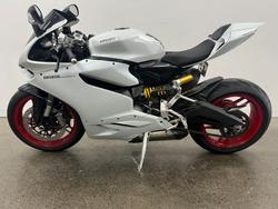 2015 DUCATI 899 PANIGALE White