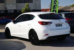 2017 Mazda 3 Maxx