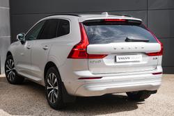 2024 Volvo XC60 Plus B5