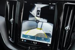 2024 Volvo XC60 Plus B5