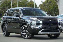 2024 Mitsubishi Outlander Exceed