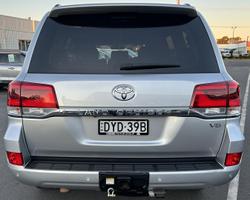 2018 Toyota
Landcruiser GXL