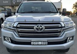 2018 Toyota
Landcruiser GXL