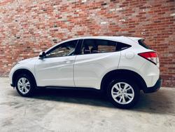 2021 Honda HR-V VTi MY21 White