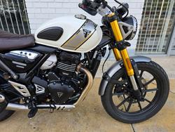 2024 Triumph SCRAMBLER 400 X White