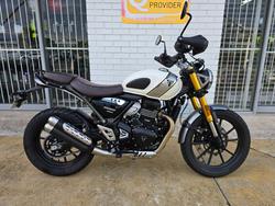 Triumph Scrambler 400 X