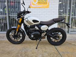 2024 Triumph SCRAMBLER 400 X White