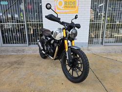 2024 Triumph SCRAMBLER 400 X White
