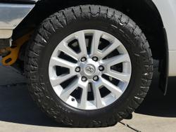 2017 Toyota
Landcruiser Prado VX
